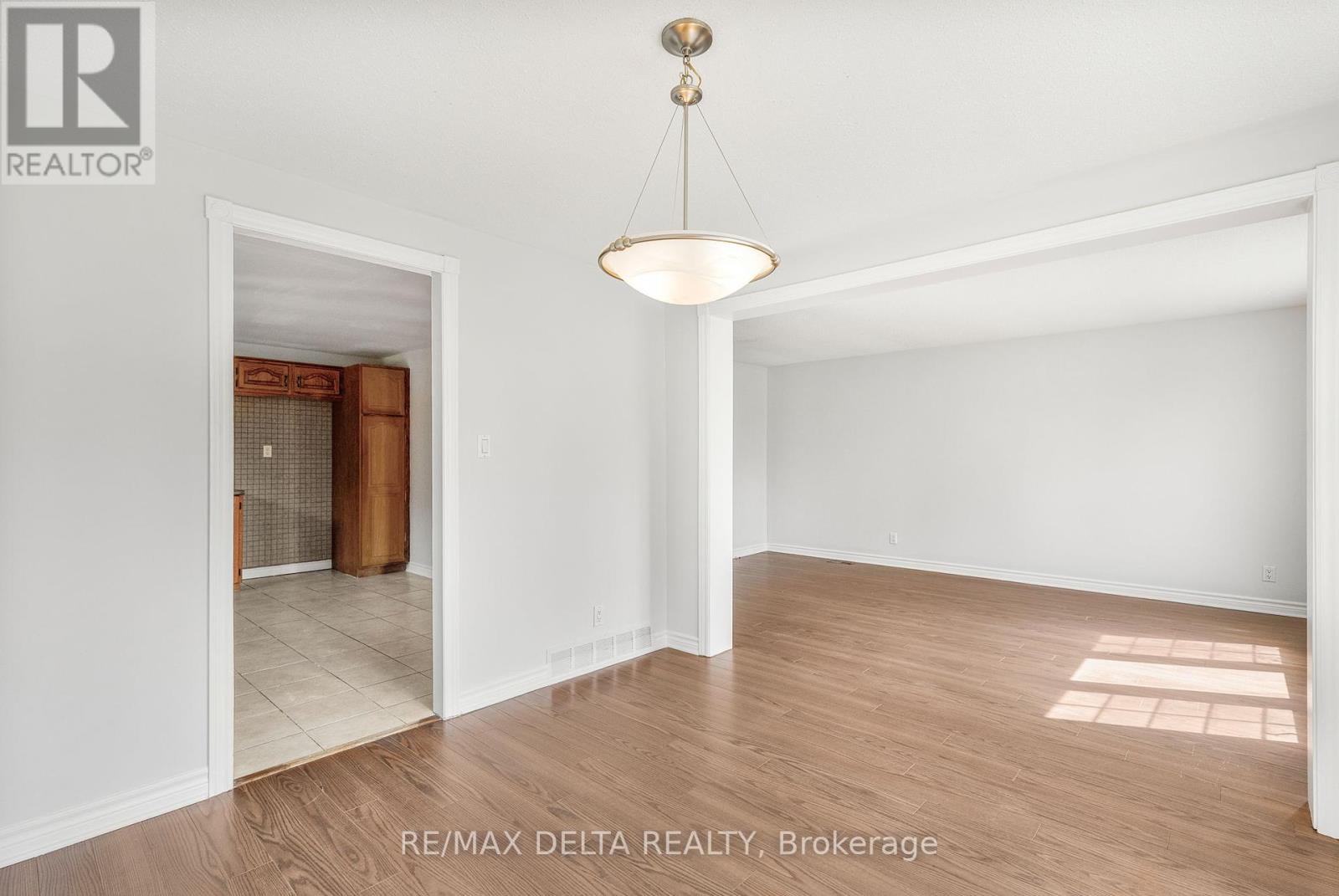Photo 28 of 353 Russell Road, Clarencerockland ON