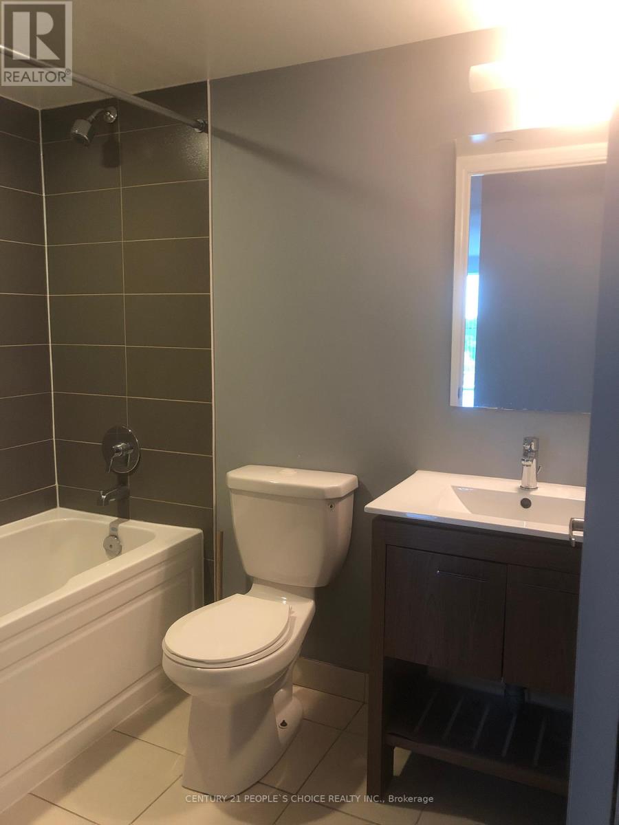 Photo 3 of 812 80 Esther Lorrie Drive, Toronto ON