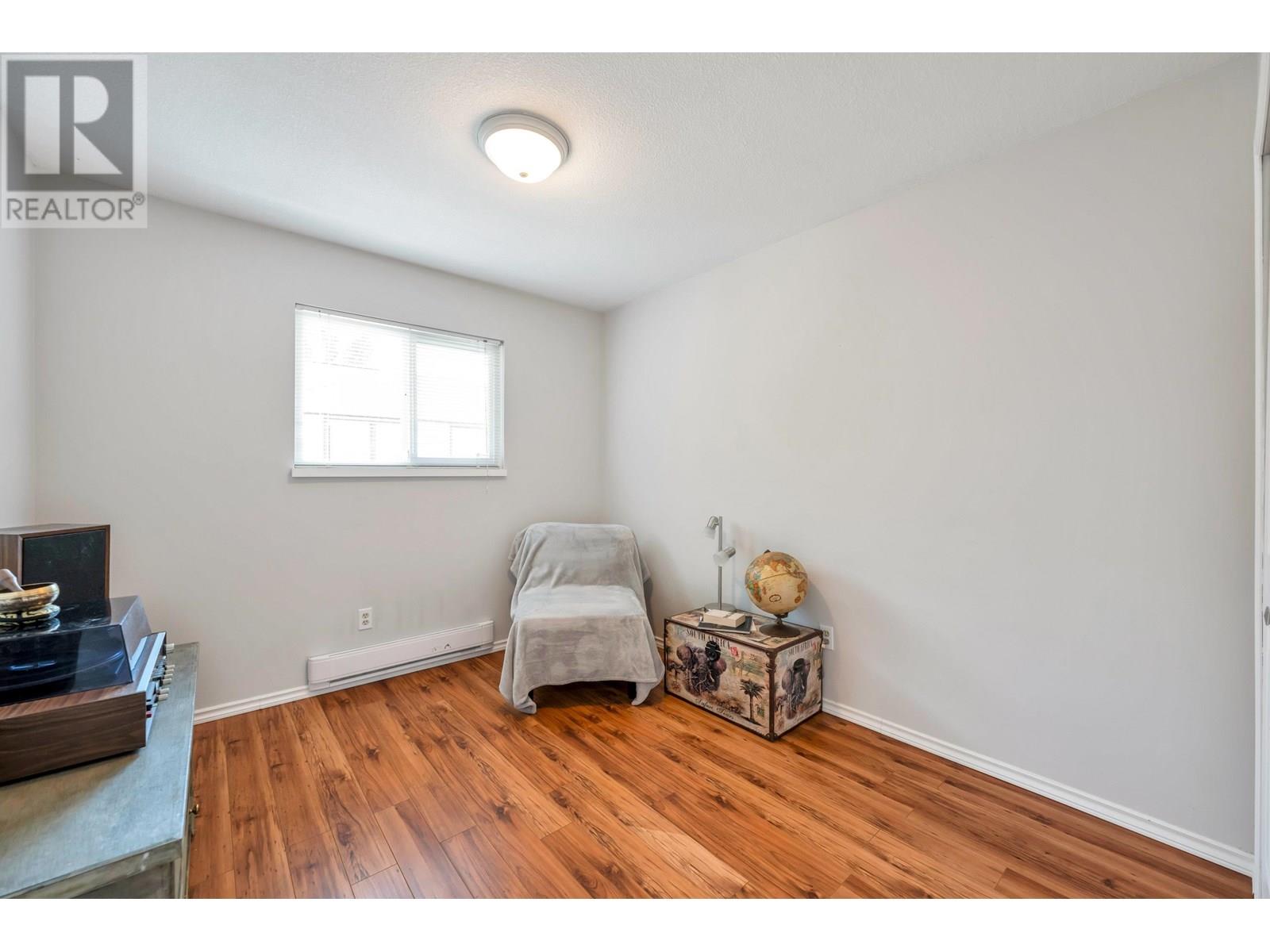 Photo 30 of 3 11757 207 Street, Maple Ridge BC