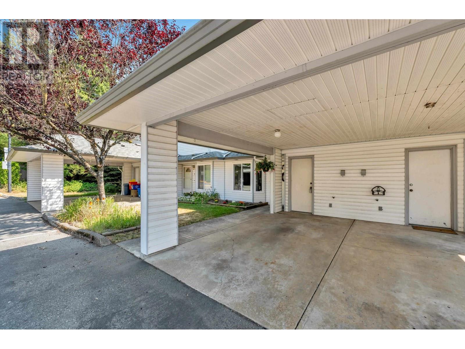 Photo 27 of 3 11757 207 Street, Maple Ridge BC