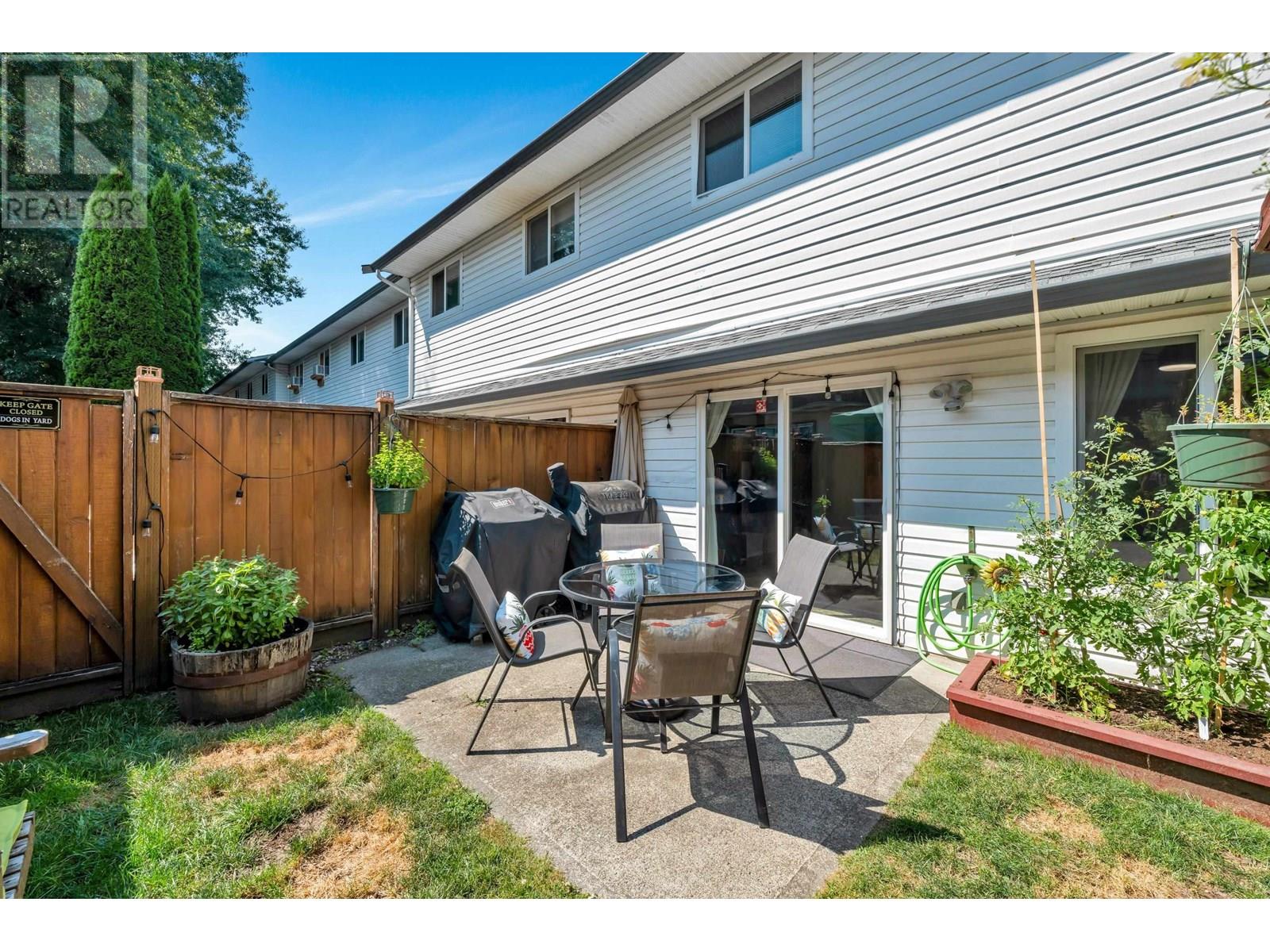 Photo 25 of 3 11757 207 Street, Maple Ridge BC