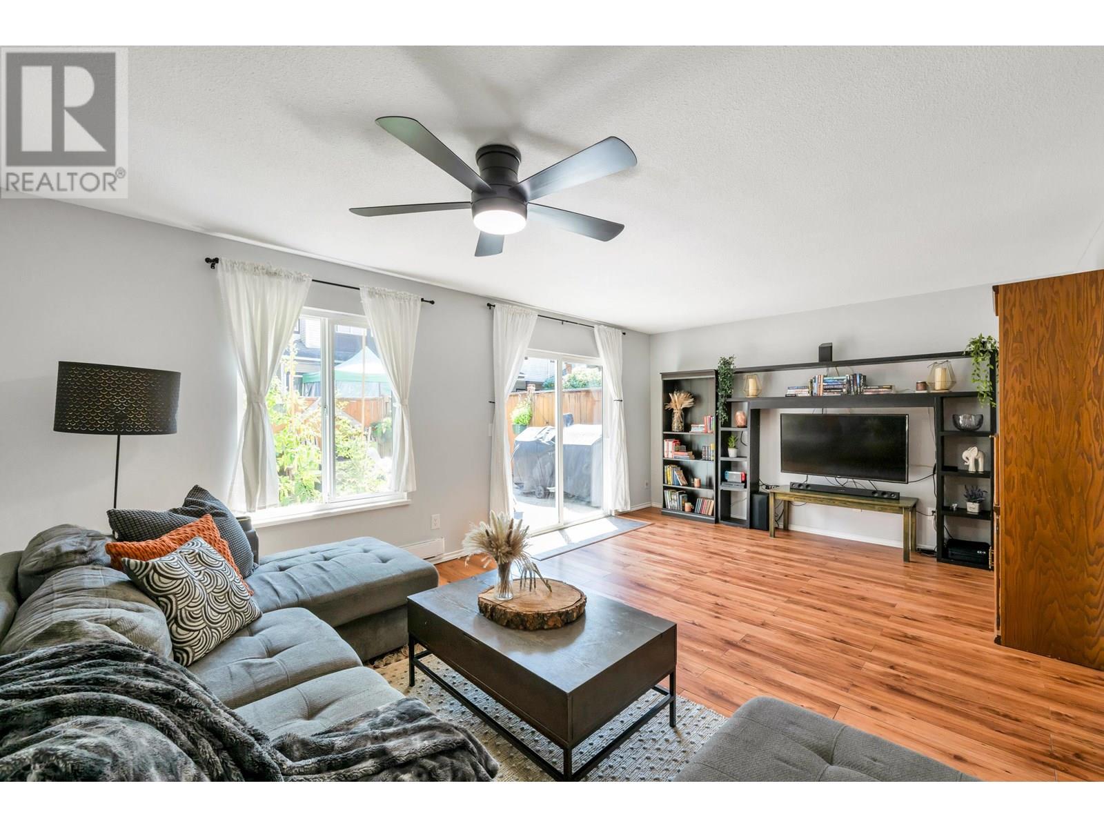 Photo 29 of 3 11757 207 Street, Maple Ridge BC