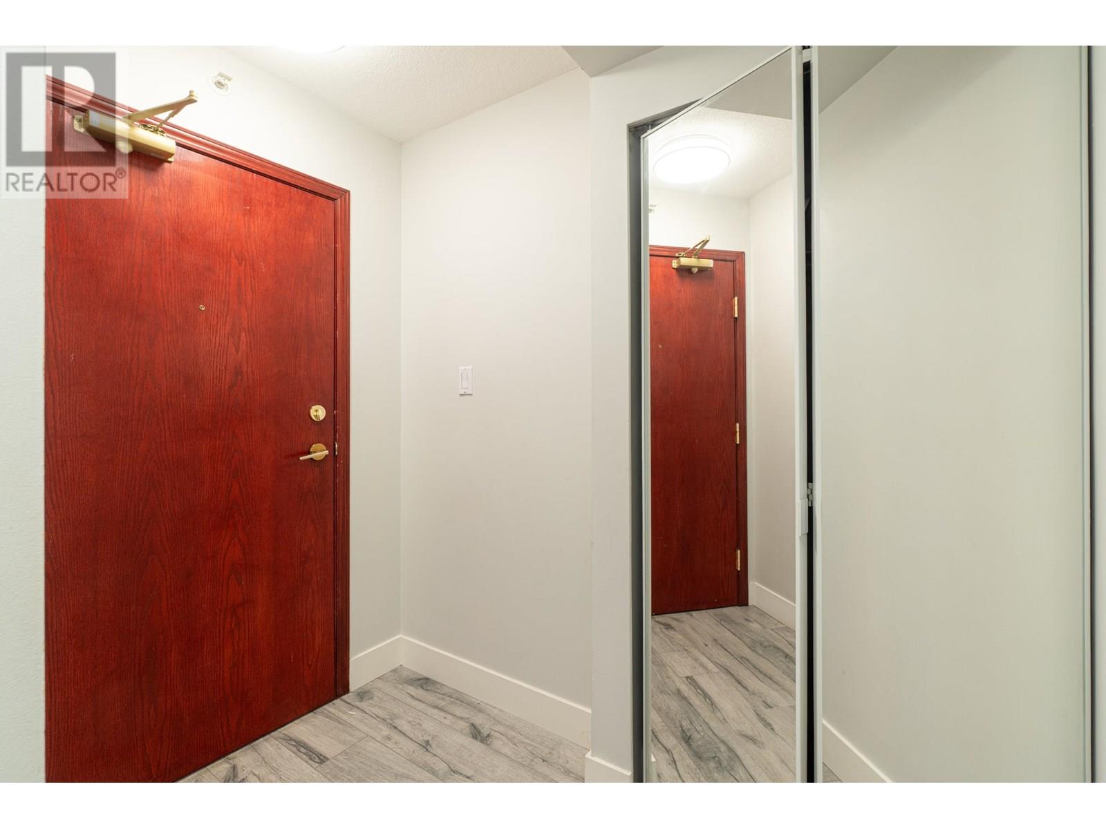 Photo 11 of 2205 1238 Melville Street, Vancouver BC