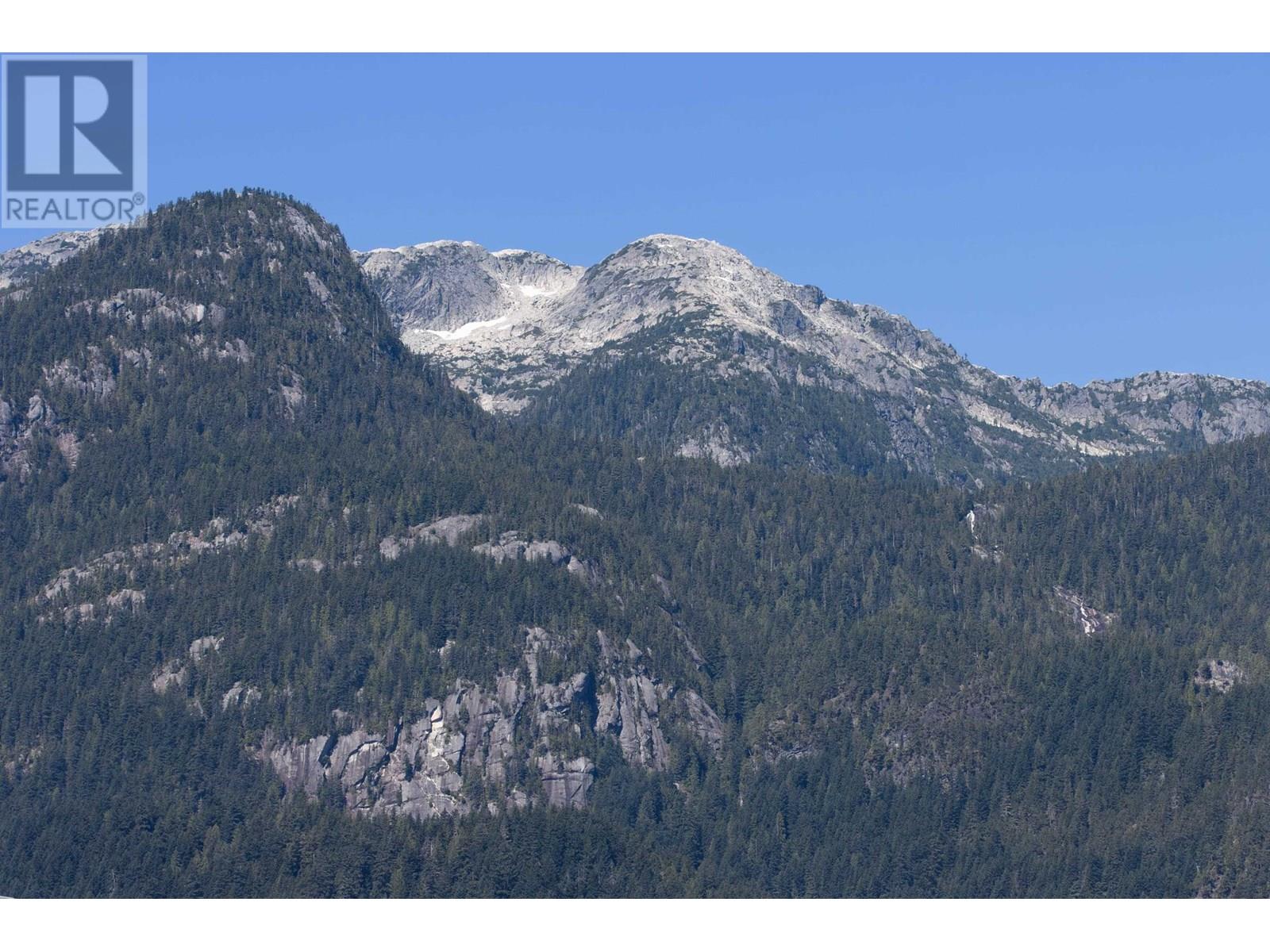 Photo 30 of 209 1506 Scott Crescent, Squamish BC
