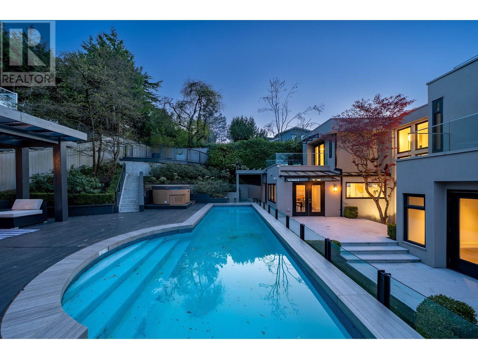 Photo 32 of 4524 W 1st Avenue, Vancouver BC