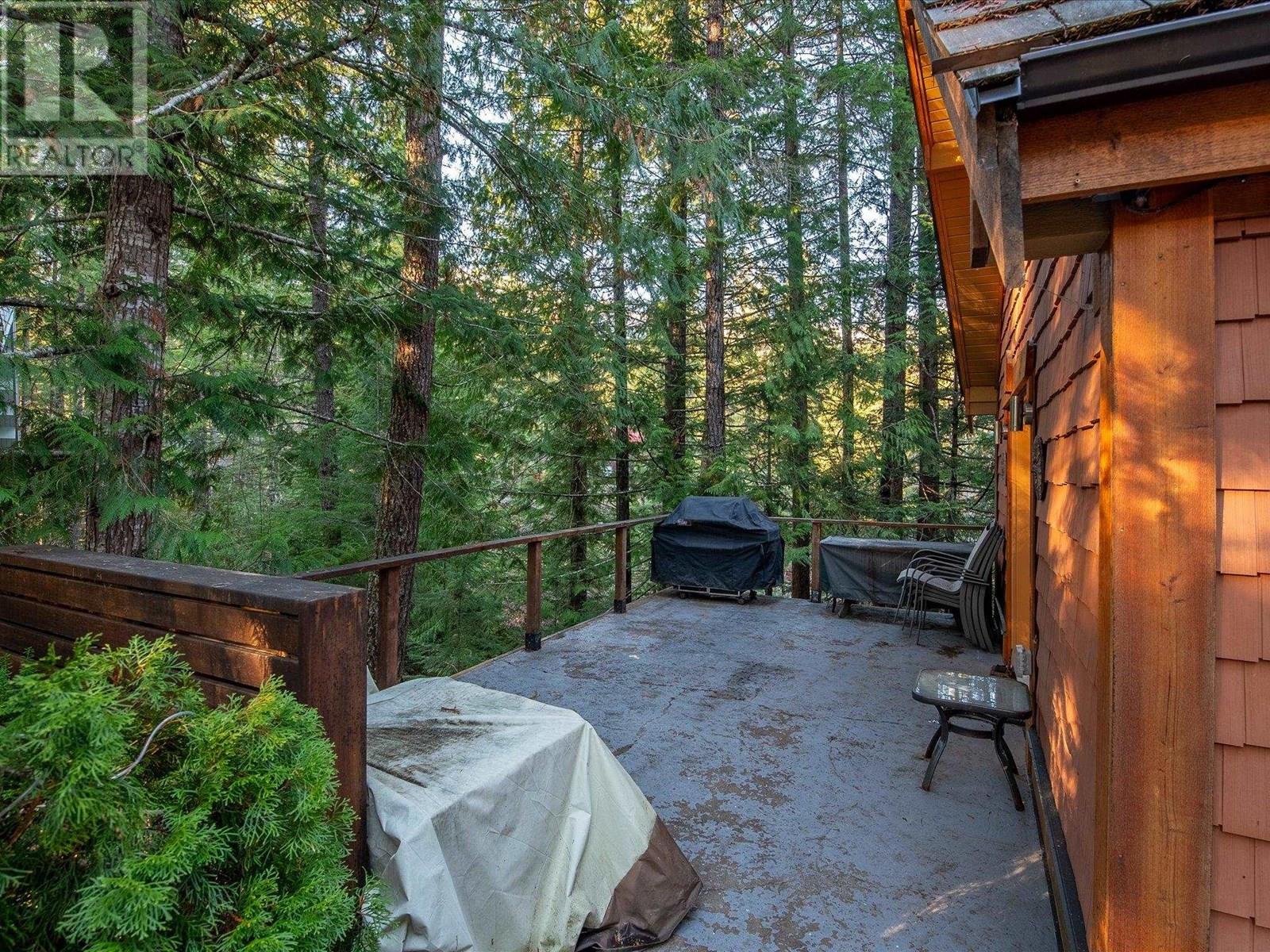 71 BLACK TUSK DRIVE, Whistler
