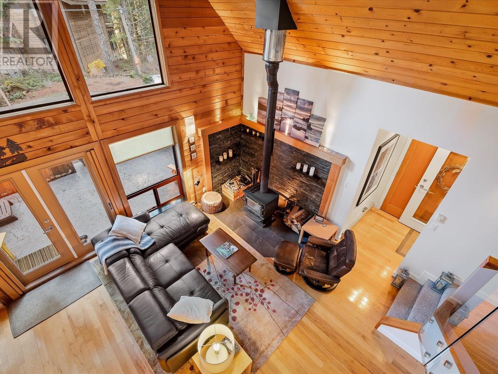 71 BLACK TUSK DRIVE, Whistler