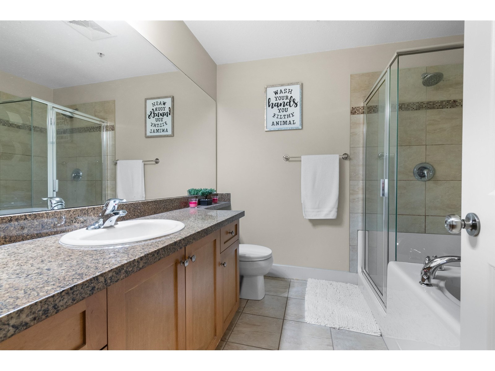 206 45615 BRETT AVENUE, Chilliwack Proper West, Chilliwack