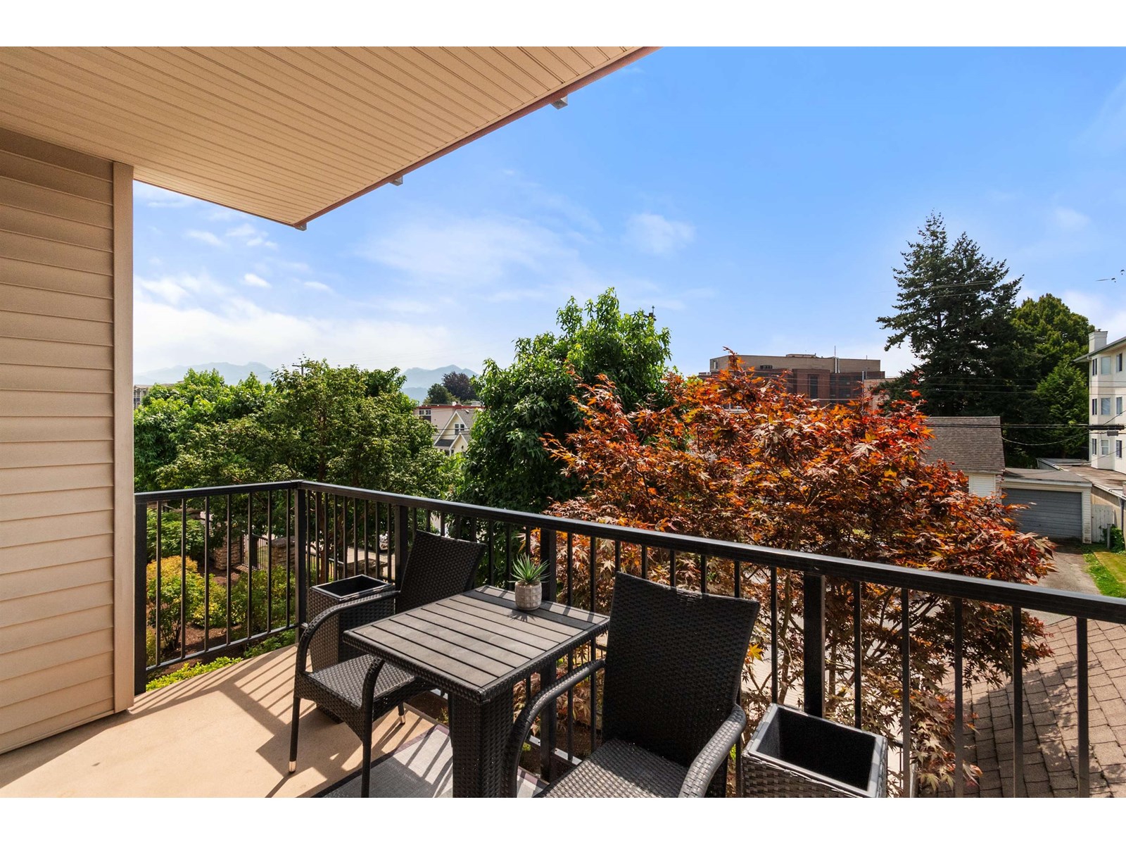 206 45615 BRETT AVENUE, Chilliwack Proper West, Chilliwack