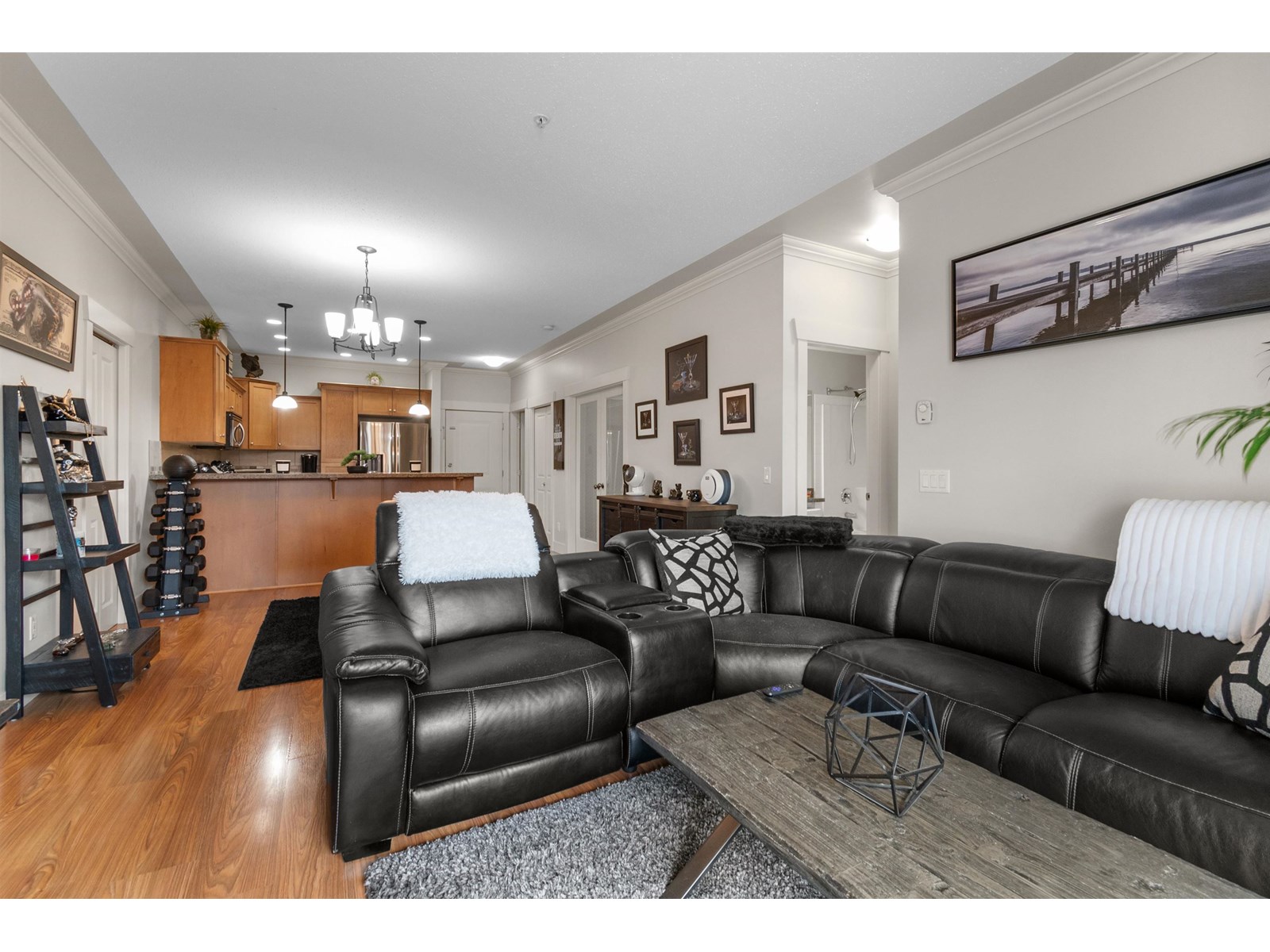 206 45615 BRETT AVENUE, Chilliwack Proper West, Chilliwack