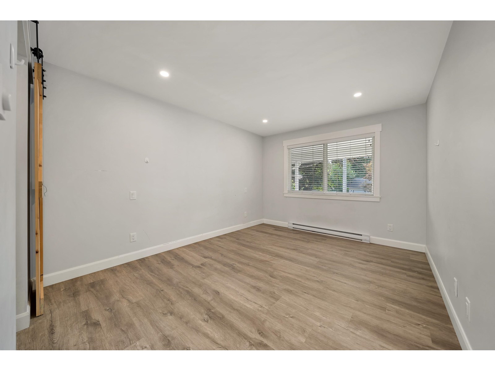 Photo 7 of 2152 Maywood Court, Abbotsford BC