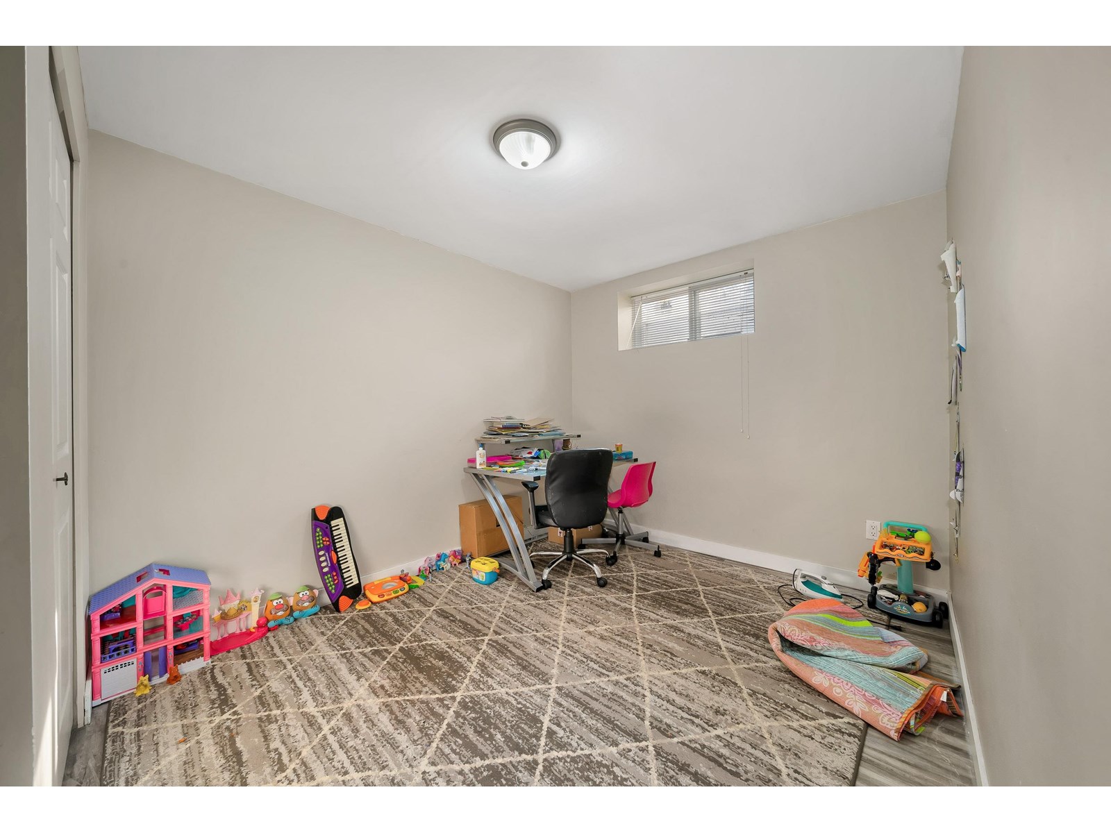 Photo 11 of 2152 Maywood Court, Abbotsford BC