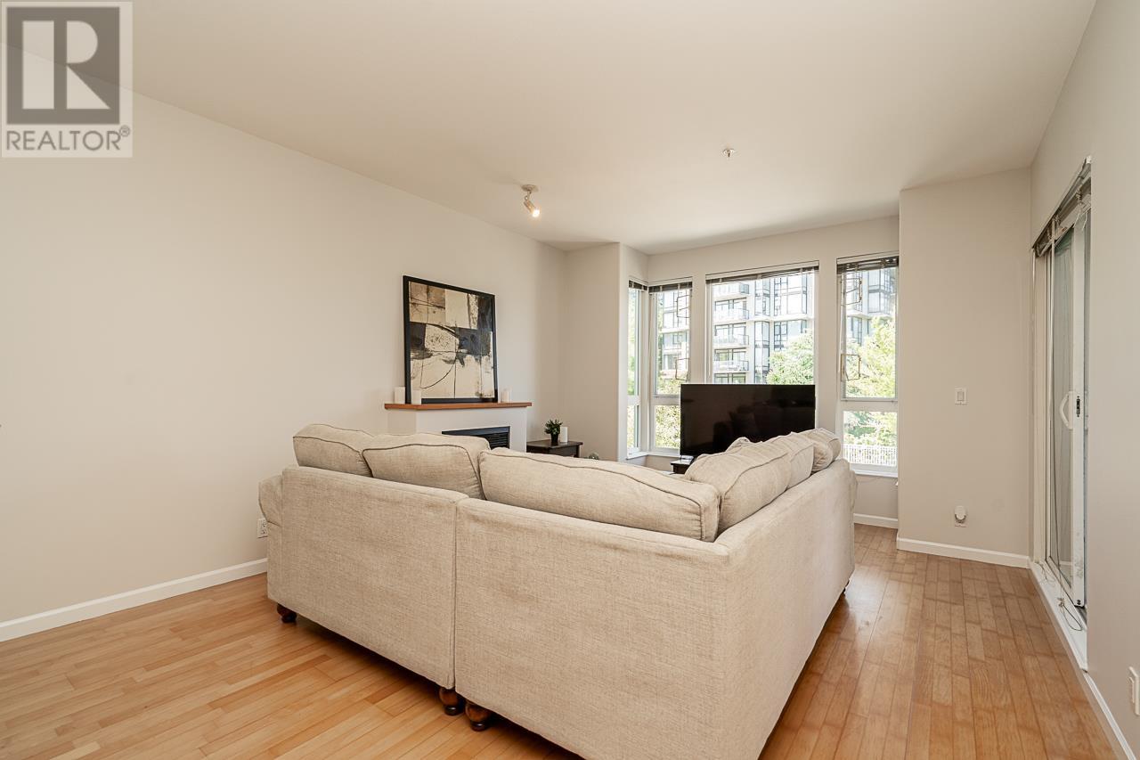 Photo 12 of 412 14 E Royal Avenue, New Westminster BC