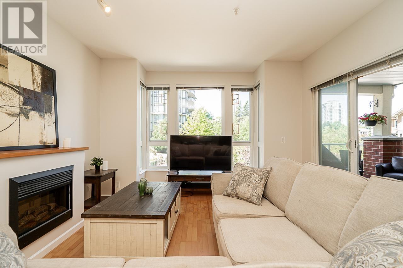 Photo 14 of 412 14 E Royal Avenue, New Westminster BC