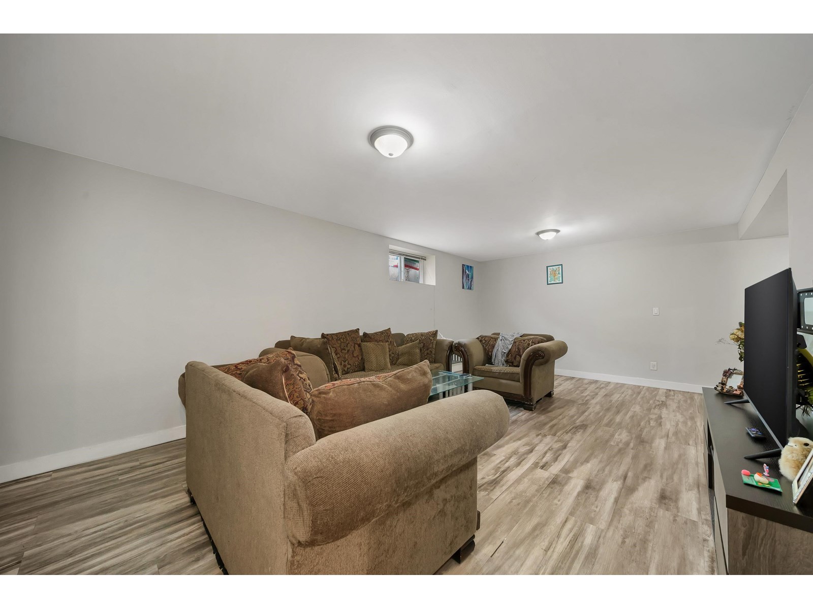 Photo 12 of 2152 Maywood Court, Abbotsford BC