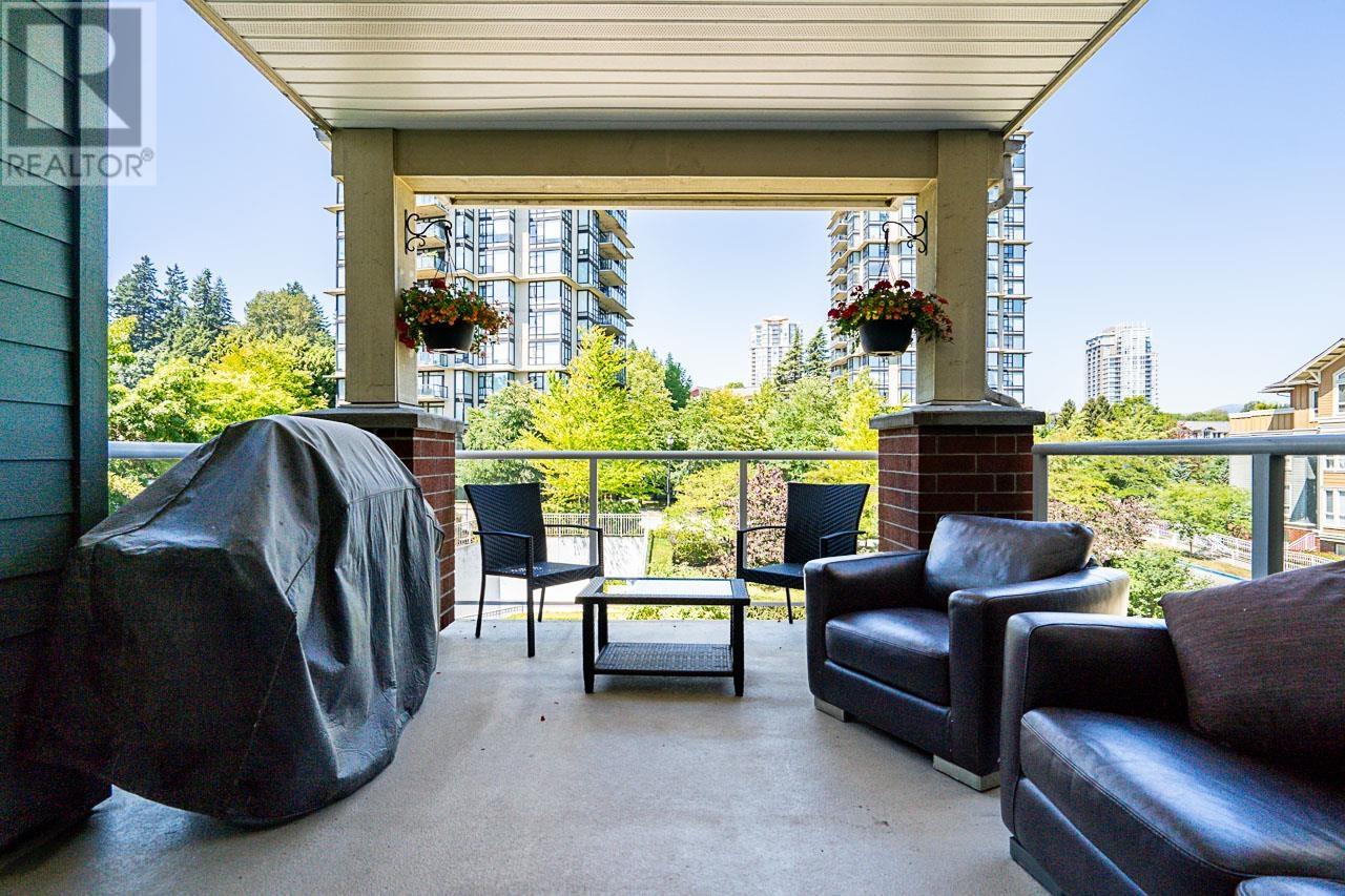 Photo 25 of 412 14 E Royal Avenue, New Westminster BC