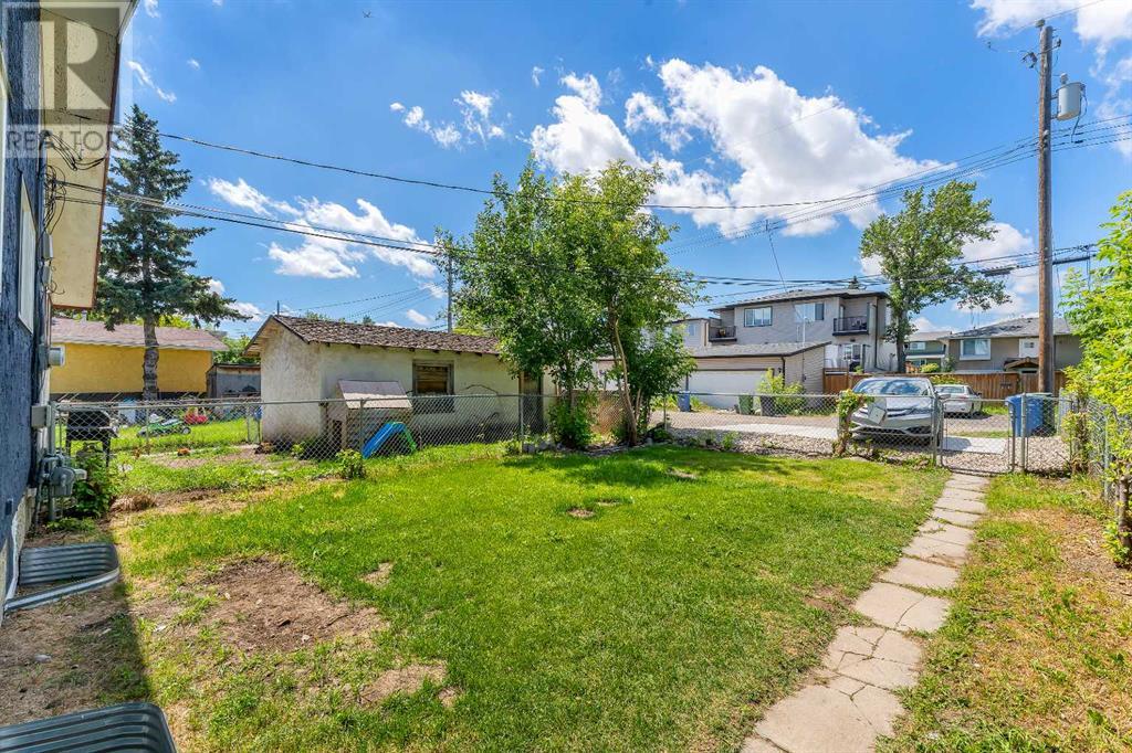 Photo 33 of 1117 36 Street Se, Calgary AB