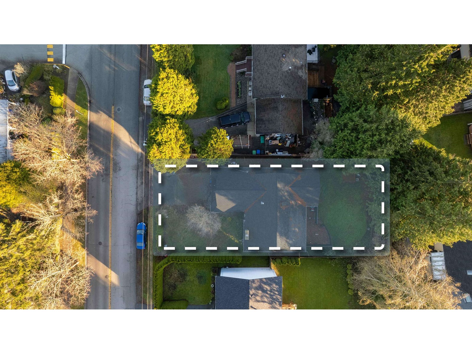 Photo 7 of 15930 20 Avenue, Surrey BC