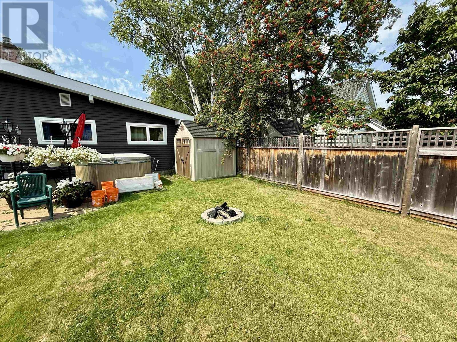 Photo 12 of 1524 Fir Street, Prince George BC