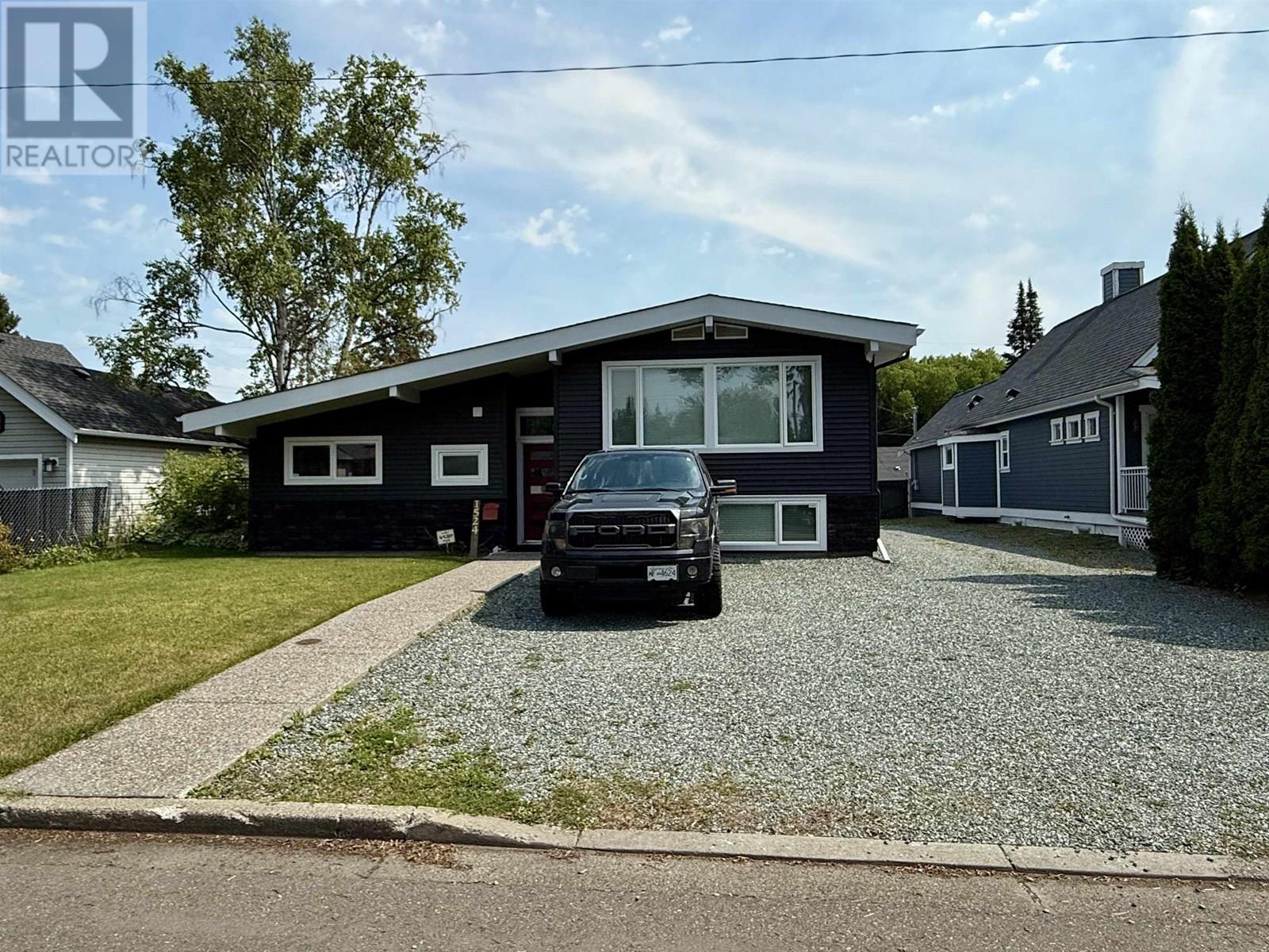 Photo 28 of 1524 Fir Street, Prince George BC