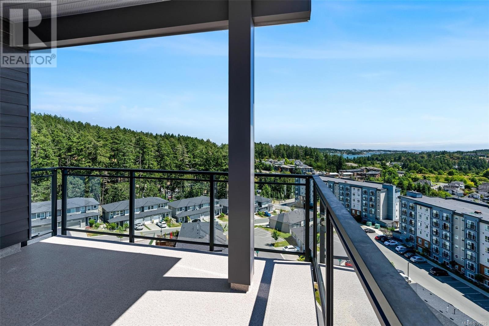 410 2000 West Park Lane, View Royal