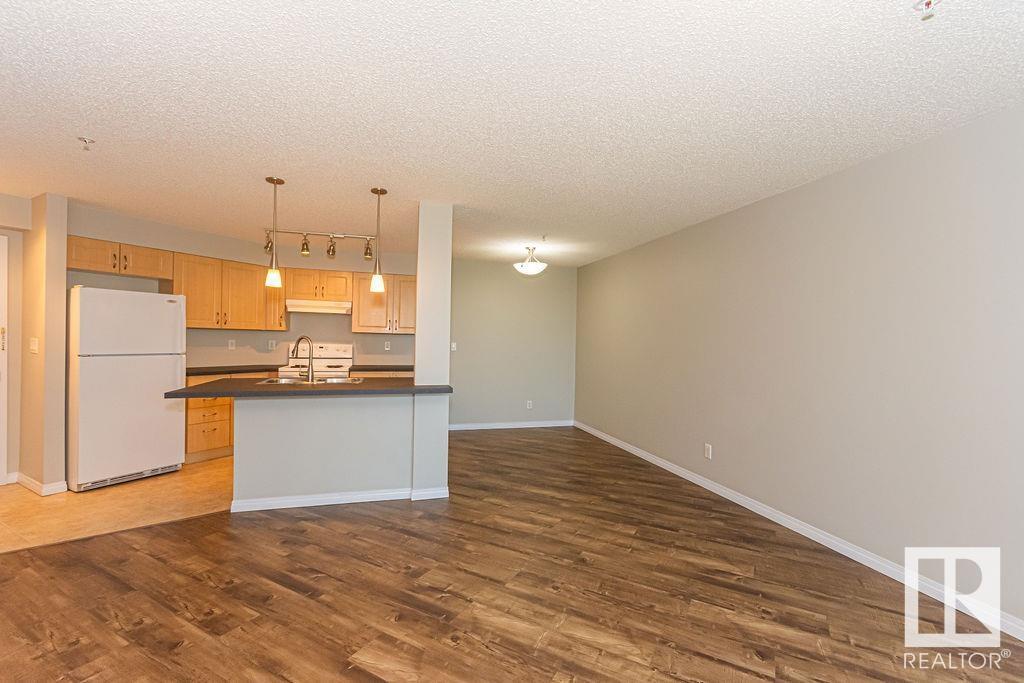 Photo 26 of 311 11453 Ellerslie Rd Sw, Edmonton AB