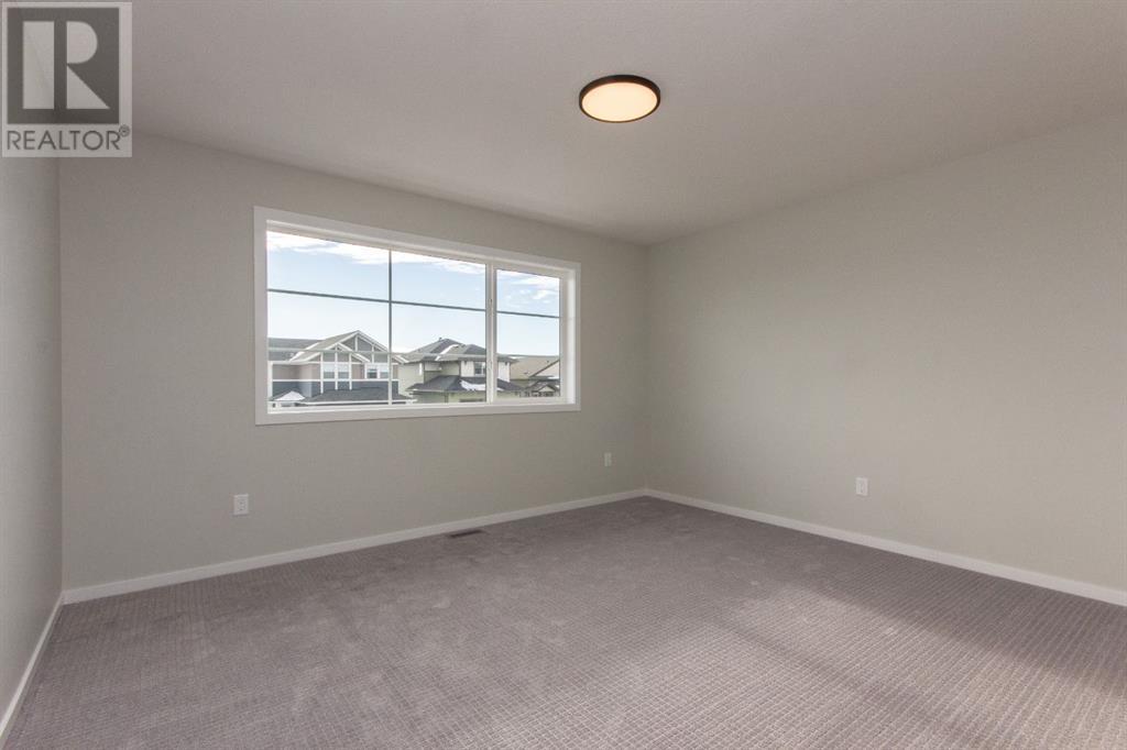 Photo 19 of 256 Augustus Way, Penhold AB