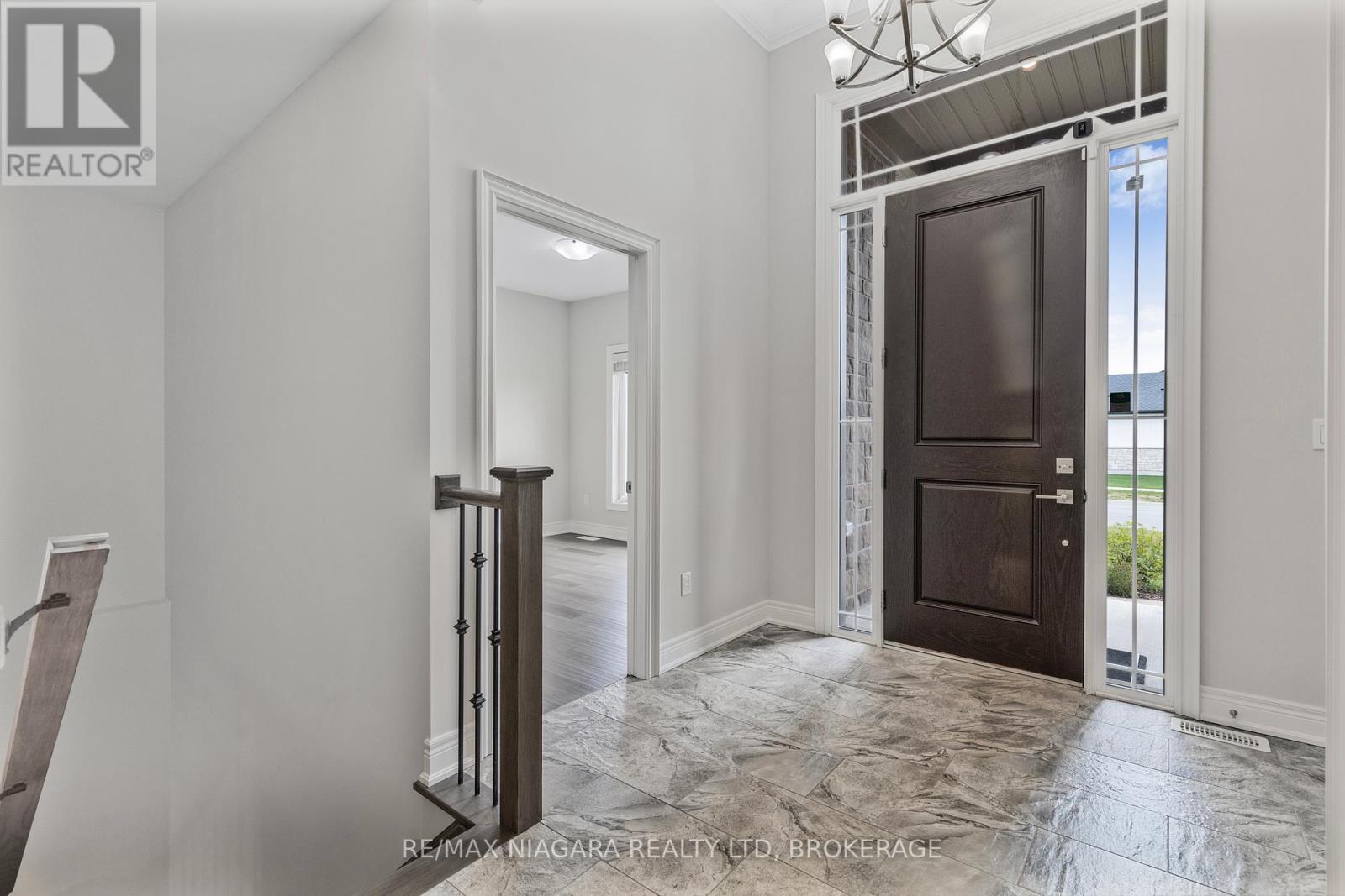 Photo 17 of 254 Lancaster Drive, Port Colborne ON