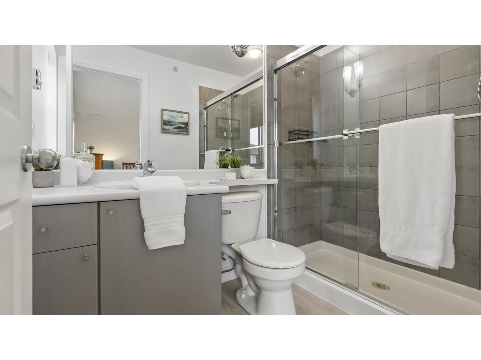 Photo 18 of 31 6450 199 Street, Langley BC