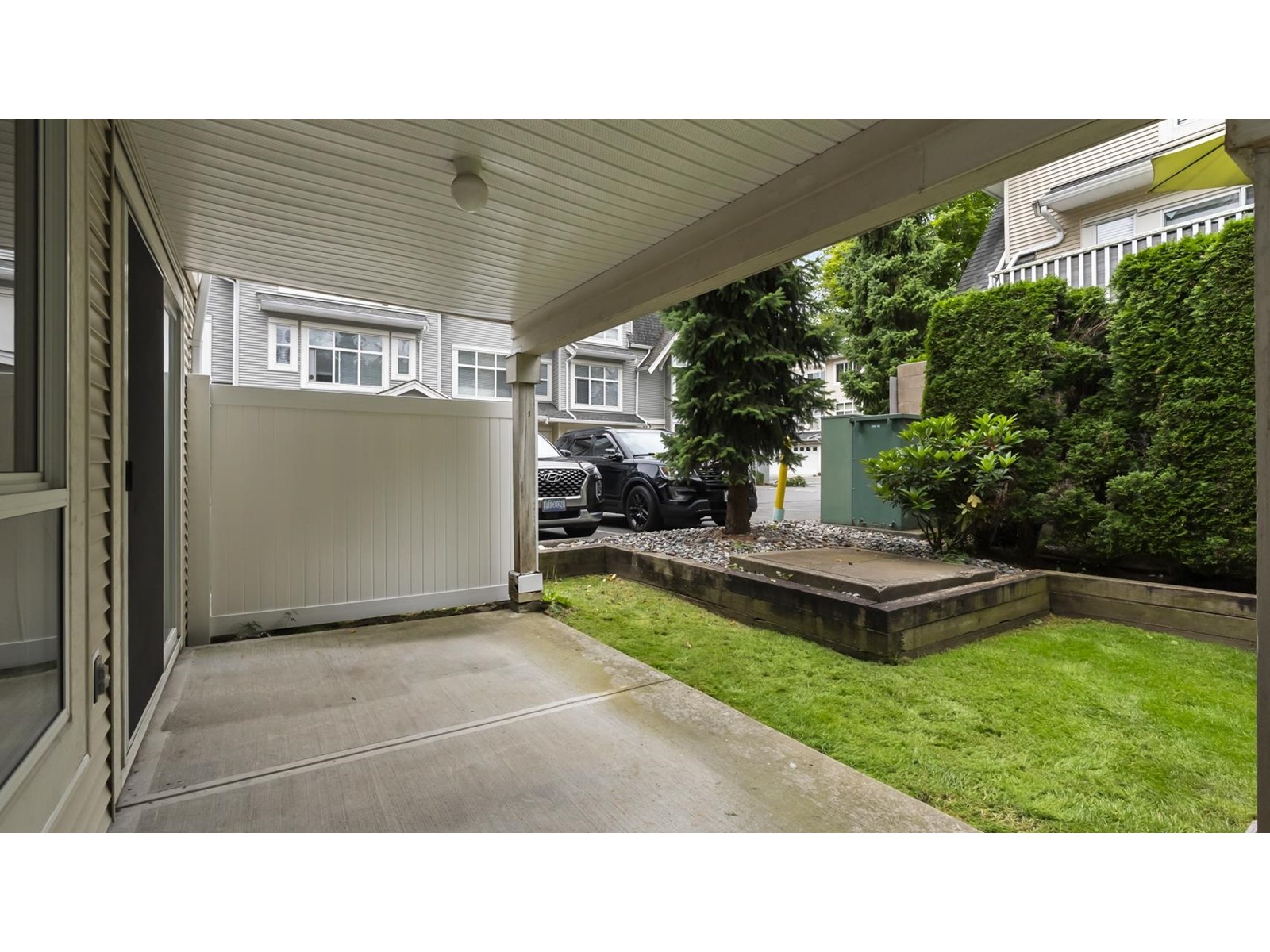 Photo 32 of 31 6450 199 Street, Langley BC