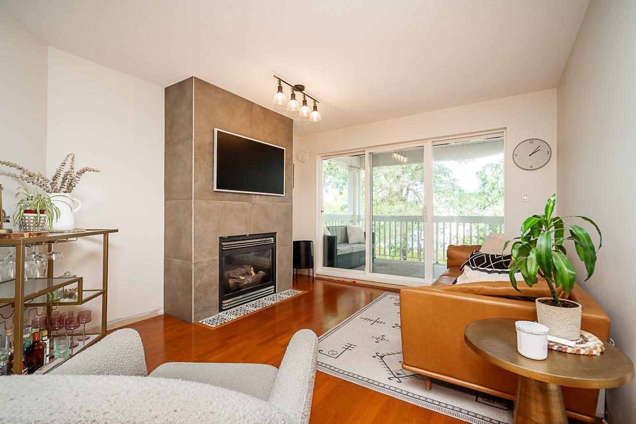 Photo 8 of 330 22020 49 Avenue, Langley BC