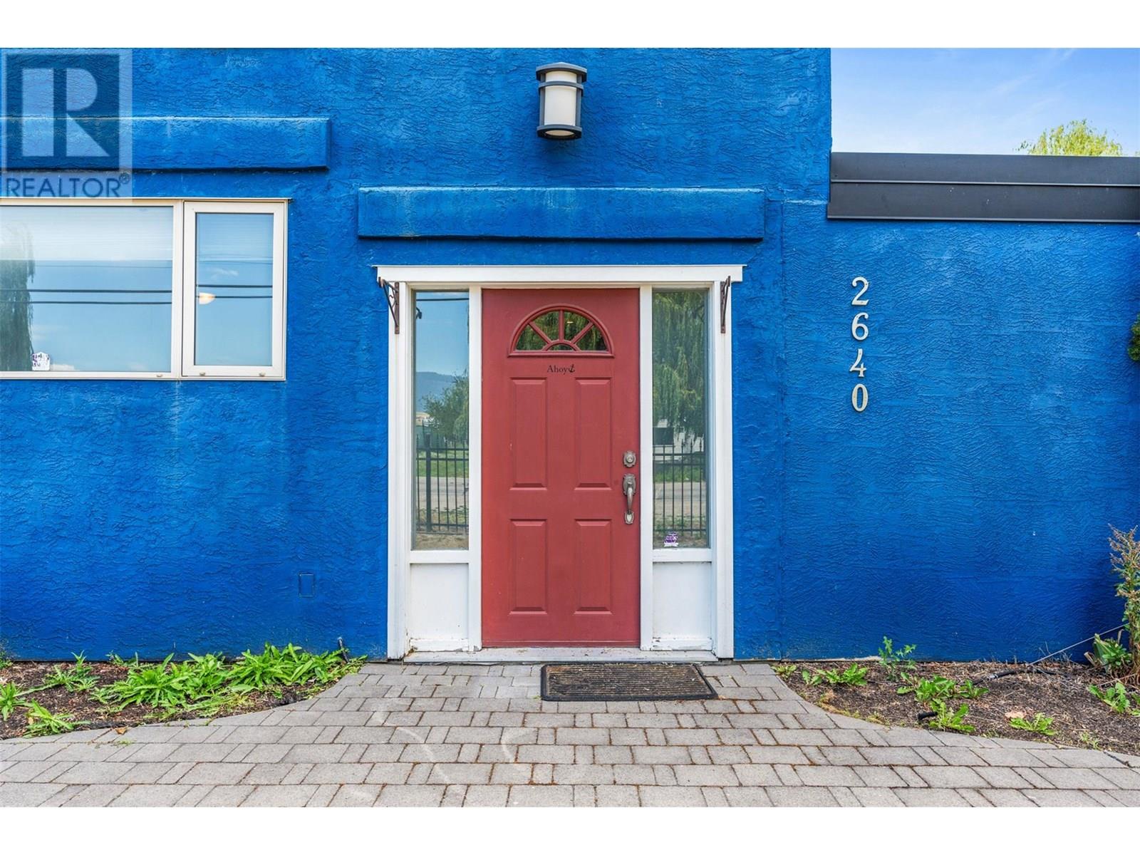 2640 Lakeshore Road, Vernon
