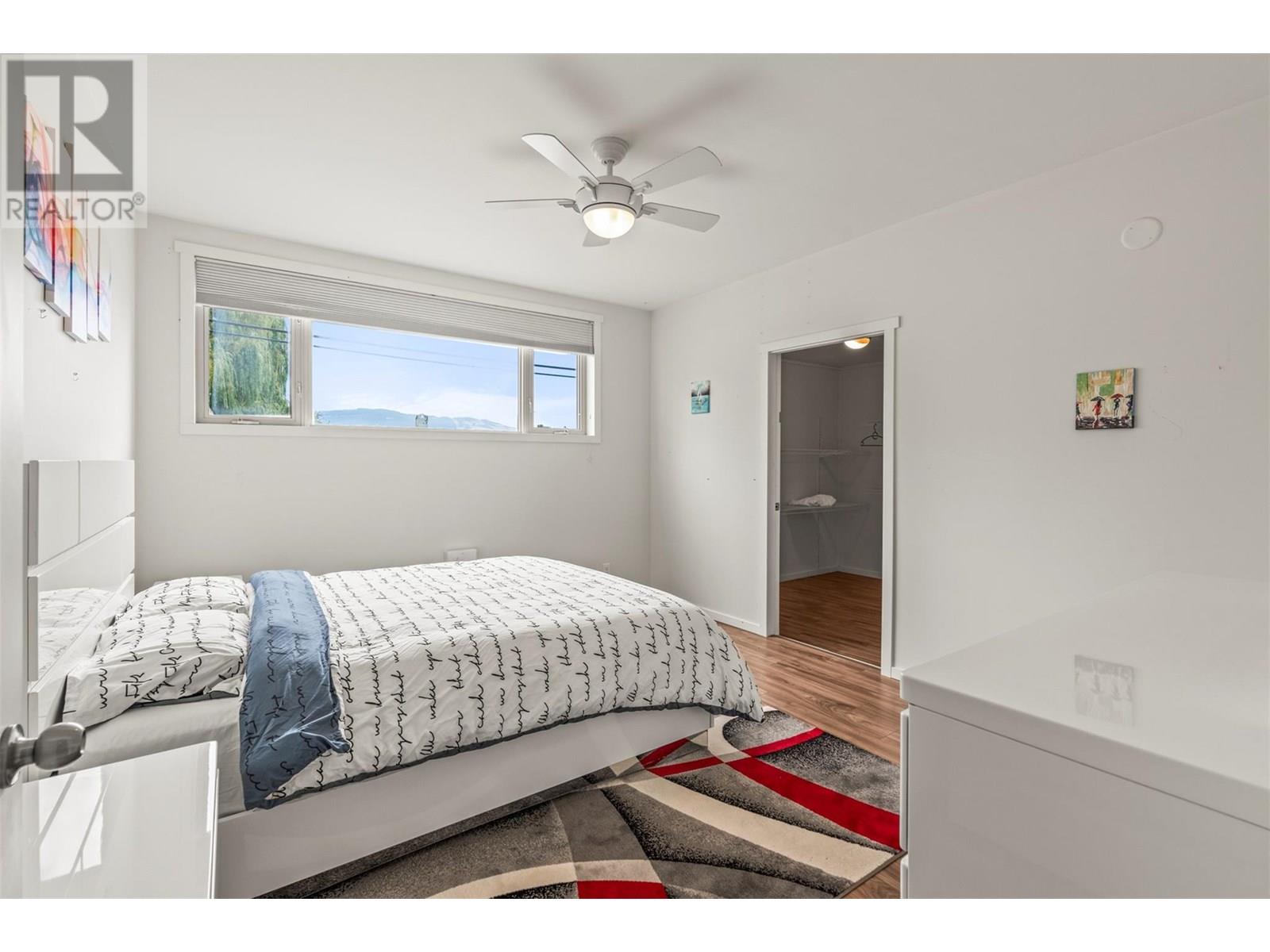 2640 Lakeshore Road, Vernon