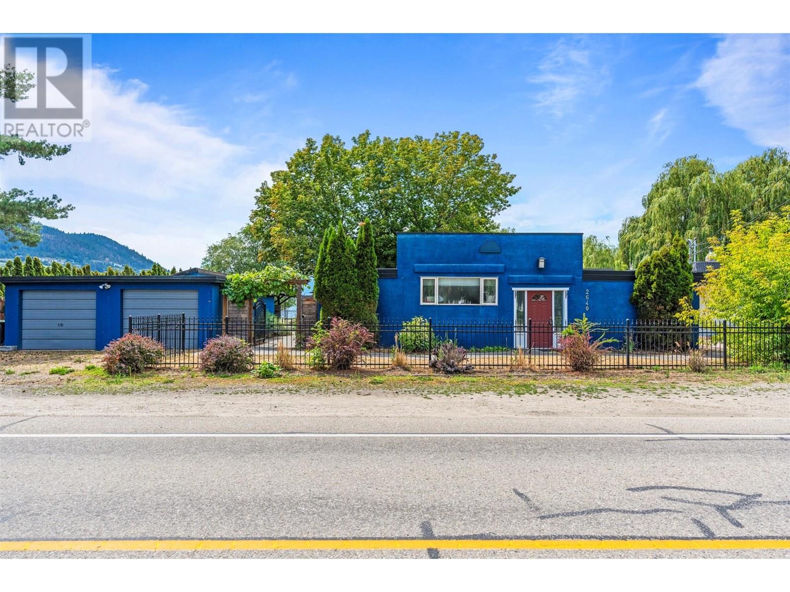 2640 Lakeshore Road, Vernon