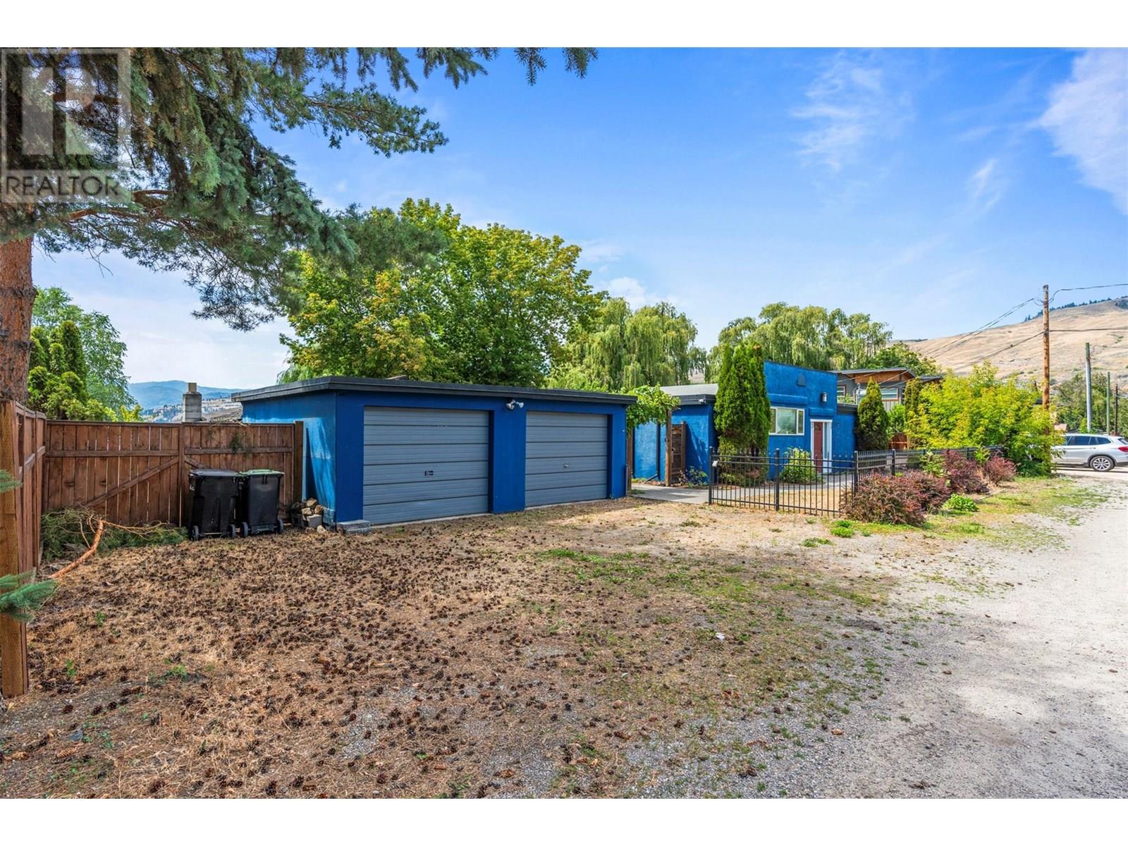 2640 Lakeshore Road, Vernon