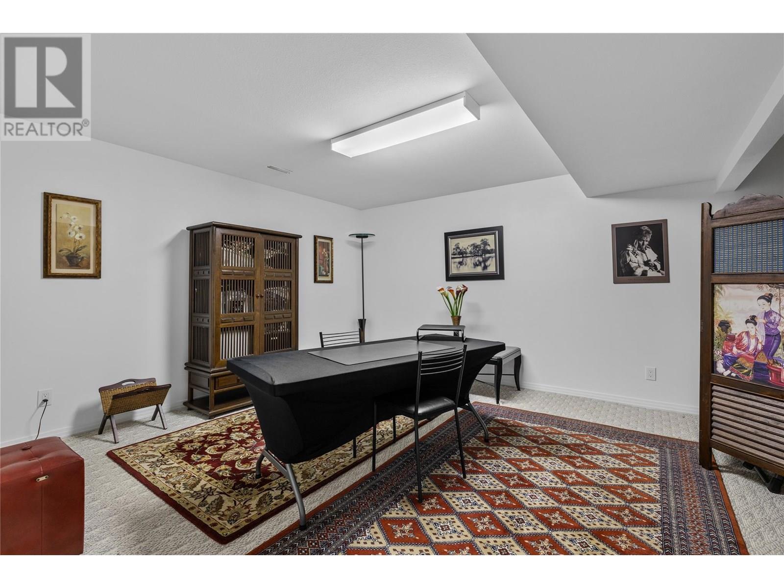  1116 Caledonia Way, West Kelowna