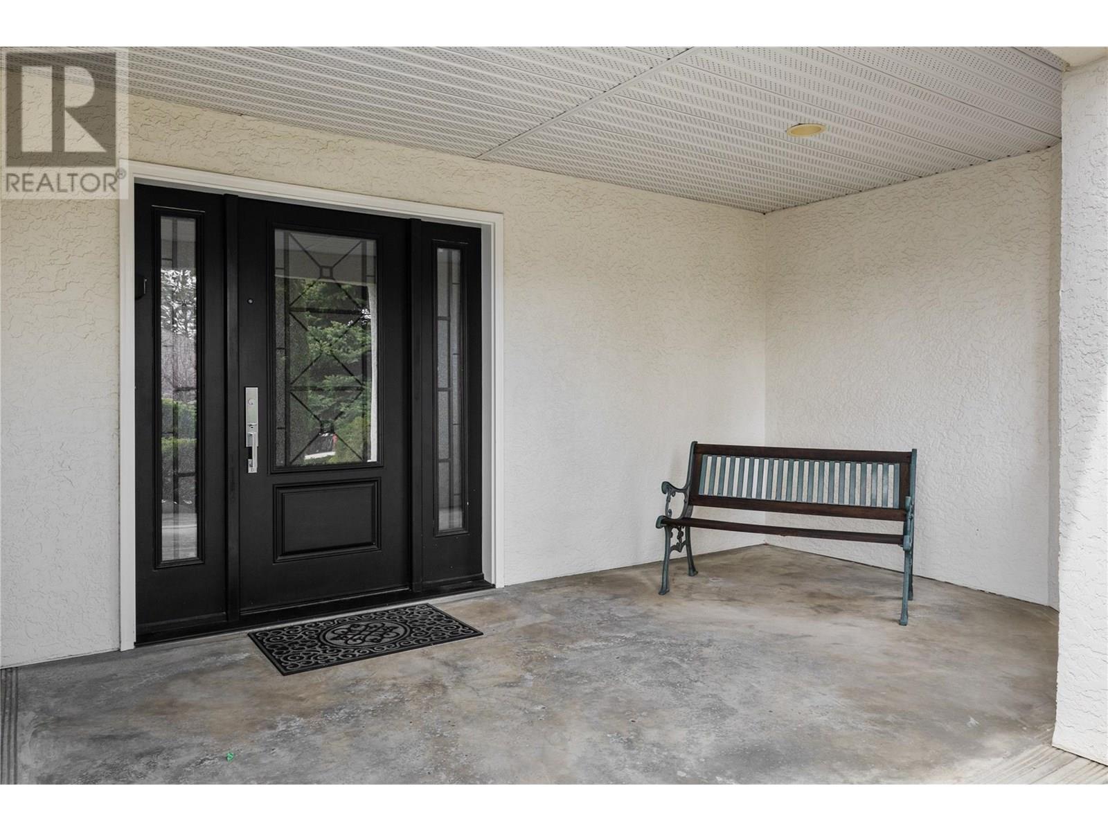  1116 Caledonia Way, West Kelowna