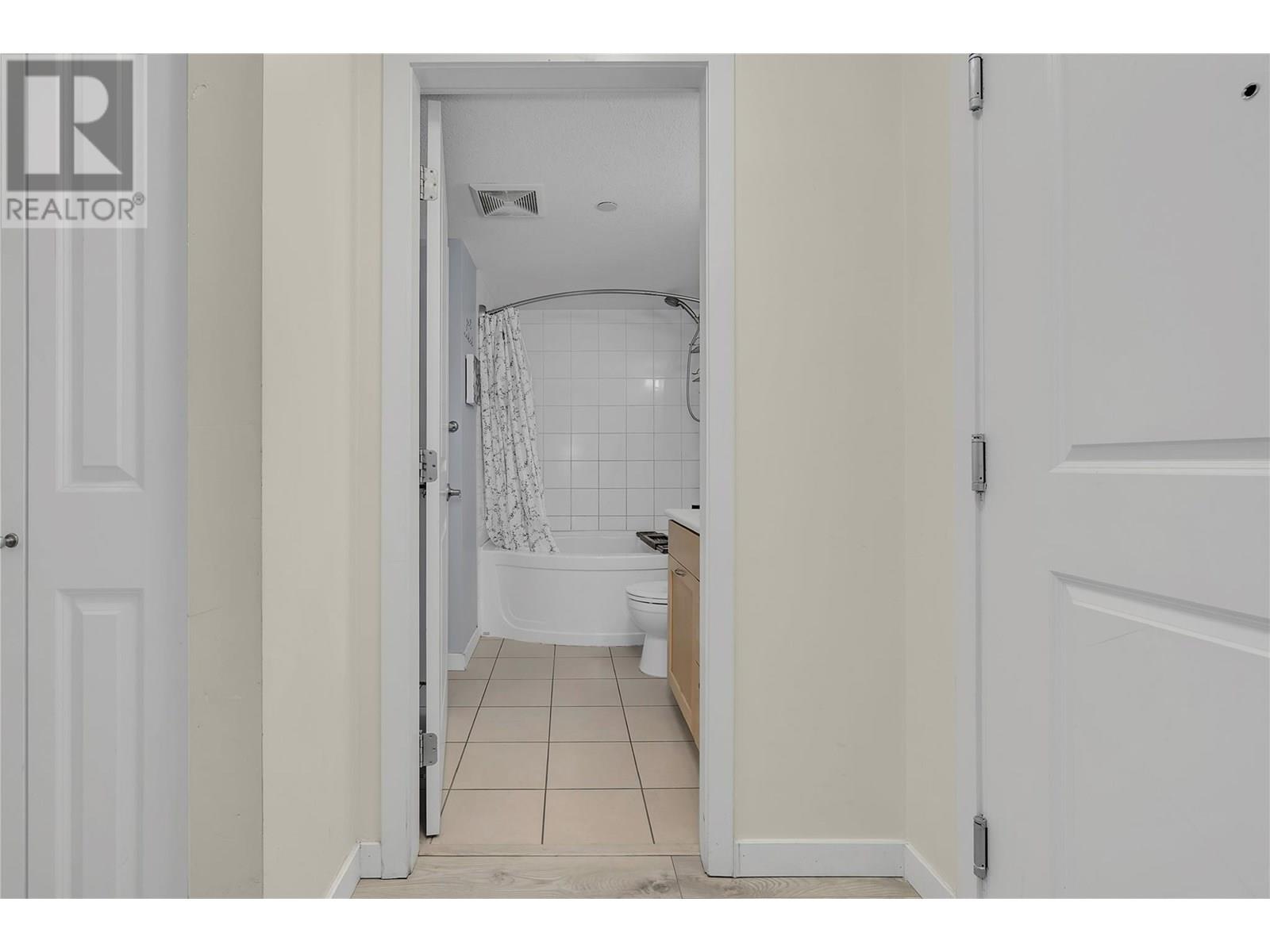 #111 539 YATES ROAD - Image 37