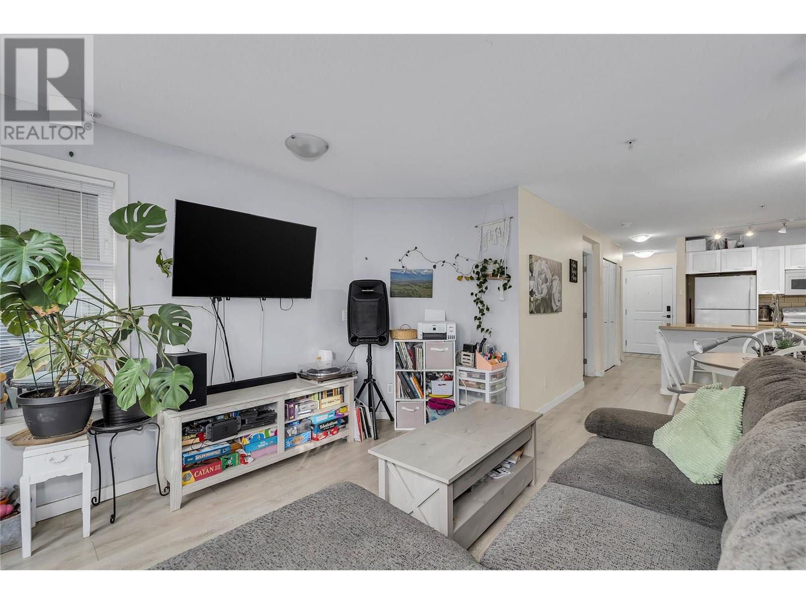 #111 539 YATES ROAD - Image 26