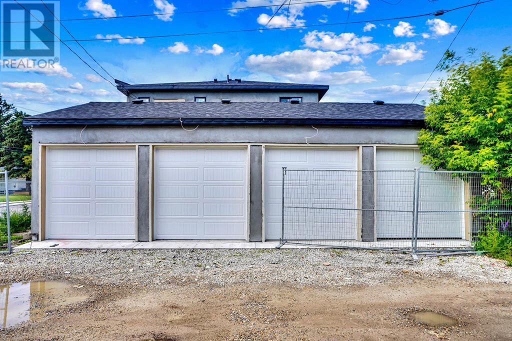 2504 18 Street NW, Calgary, Alberta