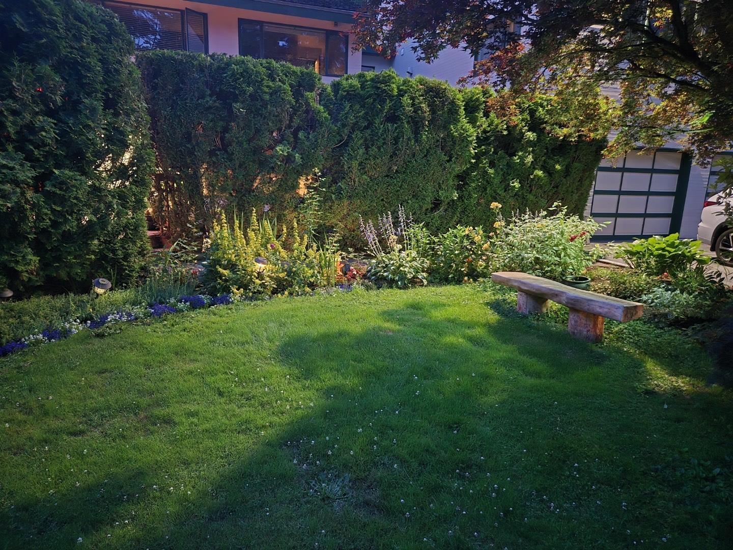Photo 8 of 19025 84th Avenue, Surrey BC