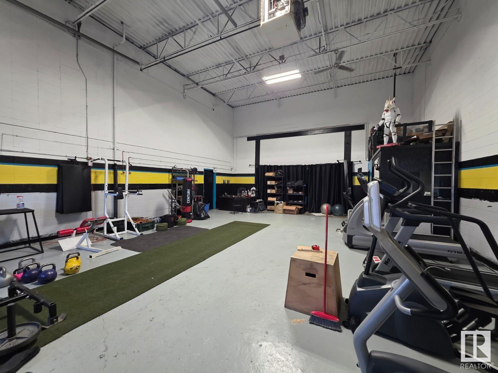 Photo 2 of 5516 53 Av, Drayton Valley AB