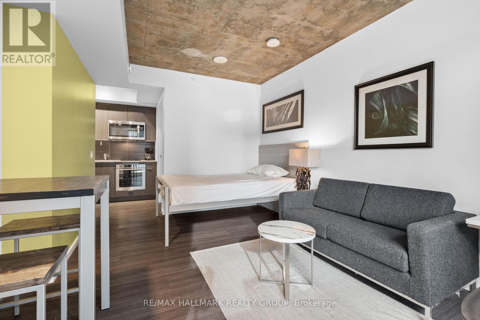 Photo 14 of 615 105 Champagne Avenue S, Ottawa ON