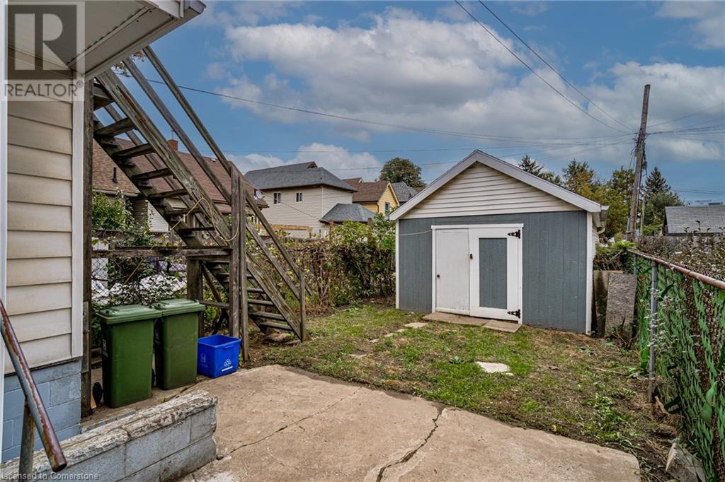 Photo 29 of 100 Sherman Avenue N, Hamilton ON