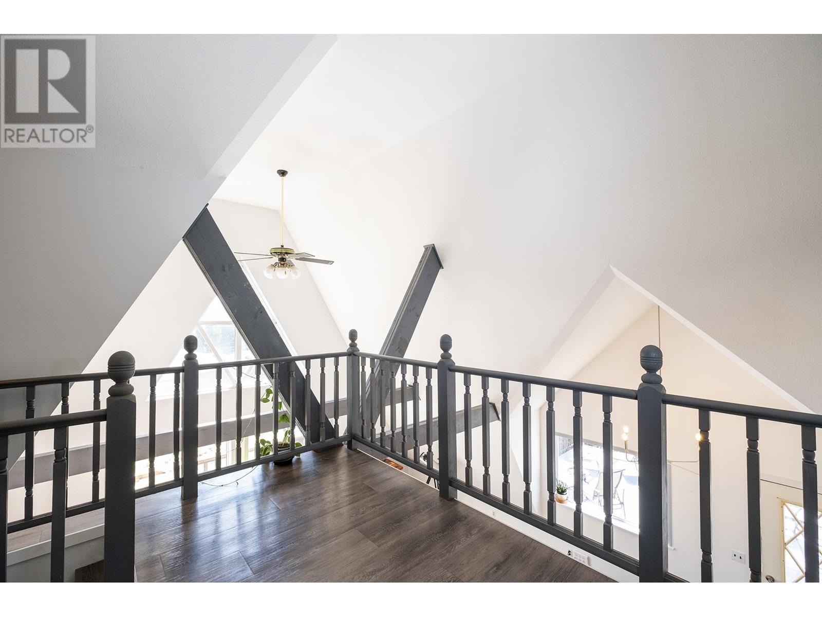 6563 ANCHOR PLACE, Sechelt