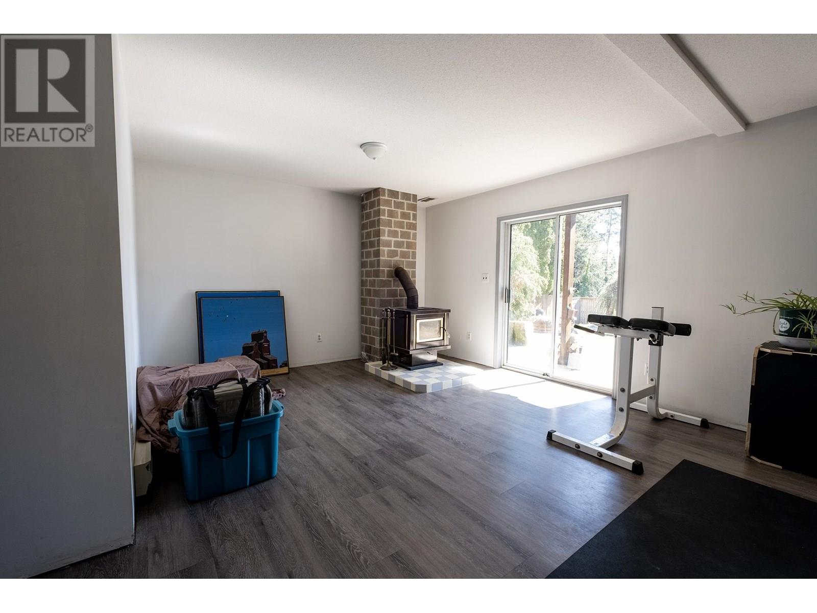 6563 ANCHOR PLACE, Sechelt