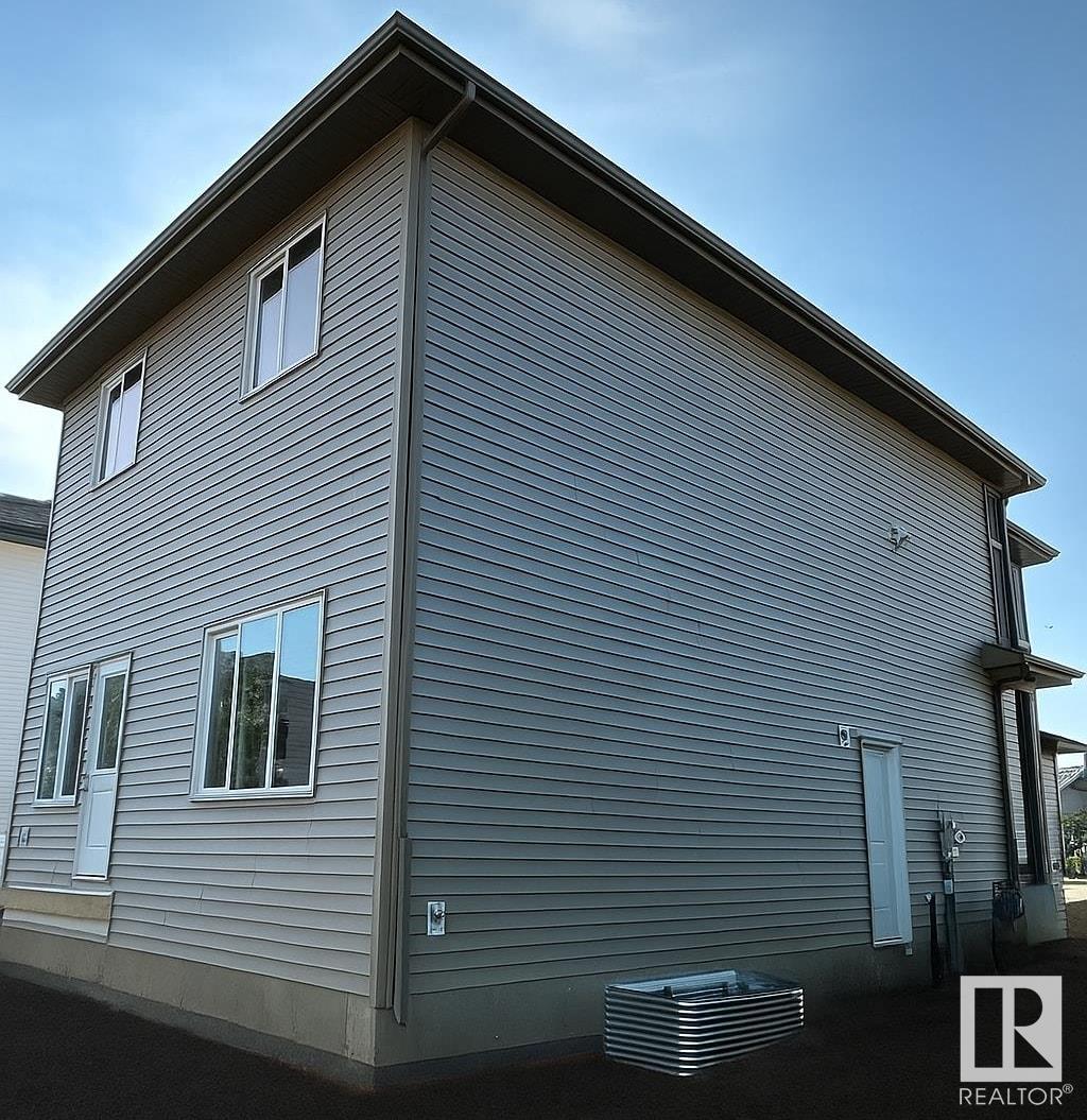 Photo 21 of 22 Sereno Ln, Fort Saskatchewan AB