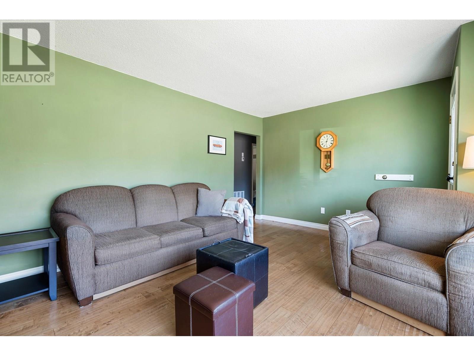 3641 INVERNESS STREET, Port Coquitlam