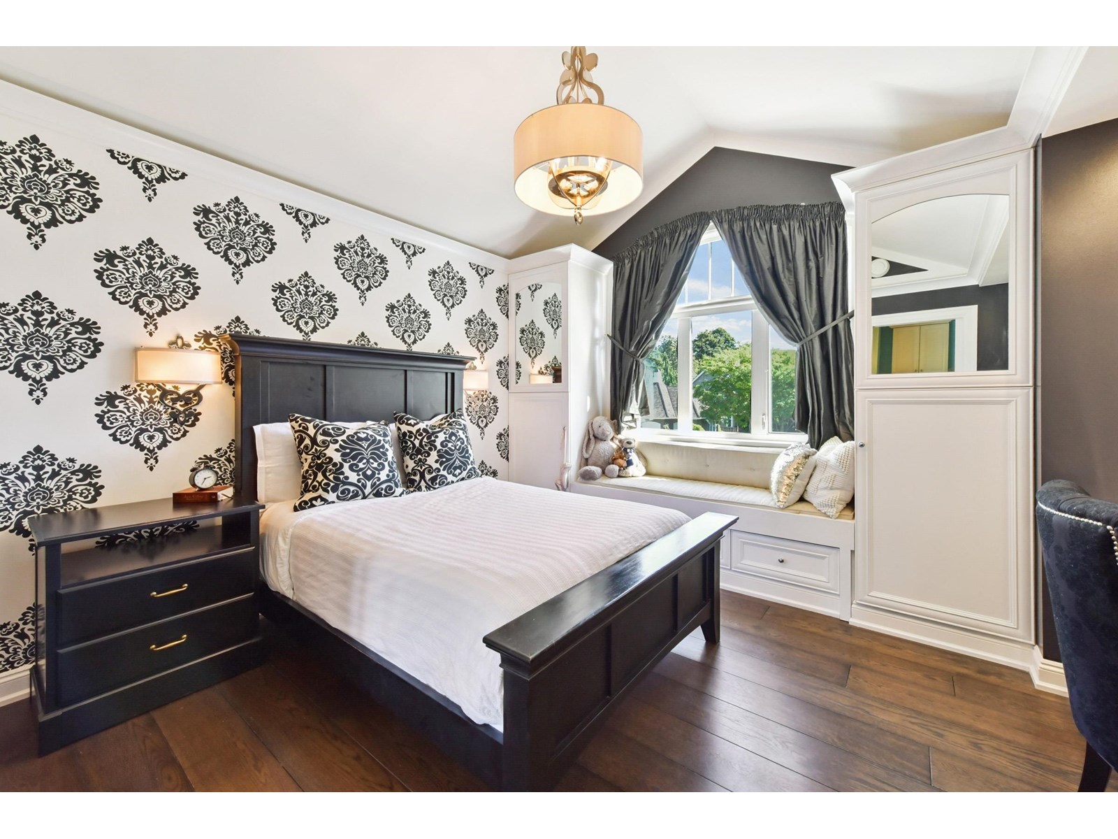 14353 33 AVENUE, Surrey