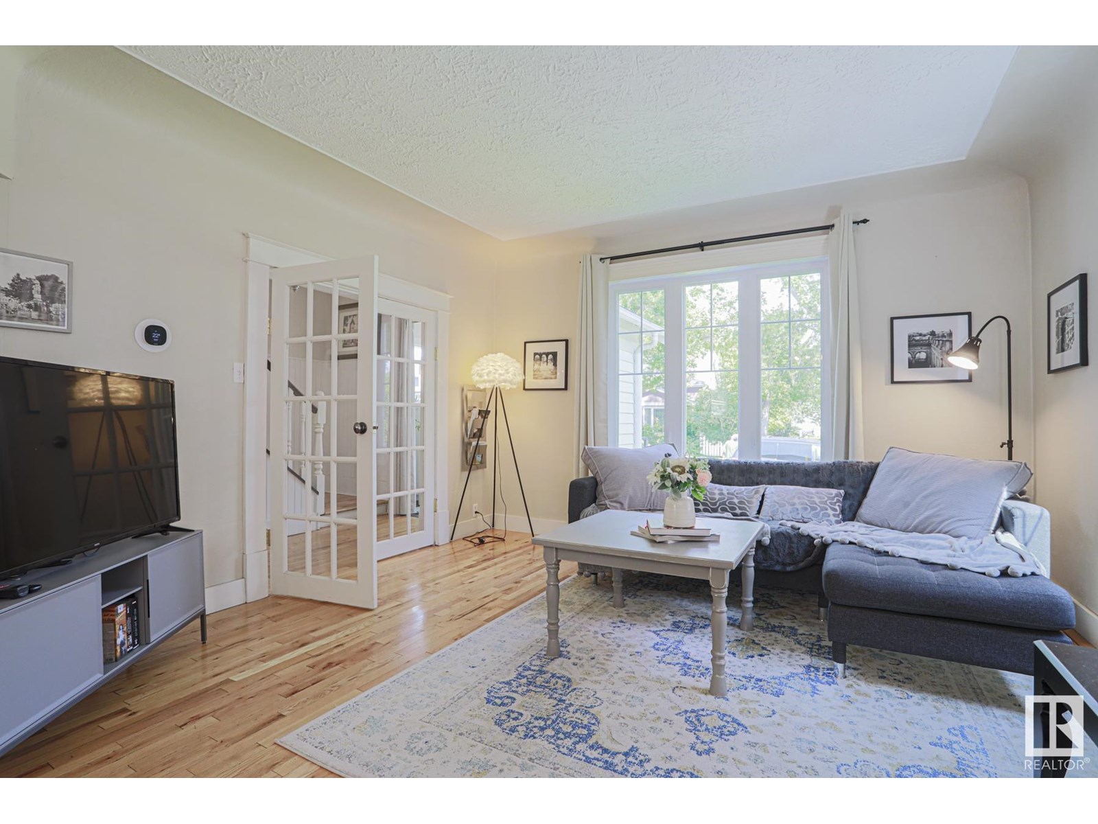 Photo 39 of 9829 88 Av Nw, Edmonton AB